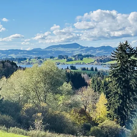 아파트 Landliebe Mit Seenaehe Und Innenpool