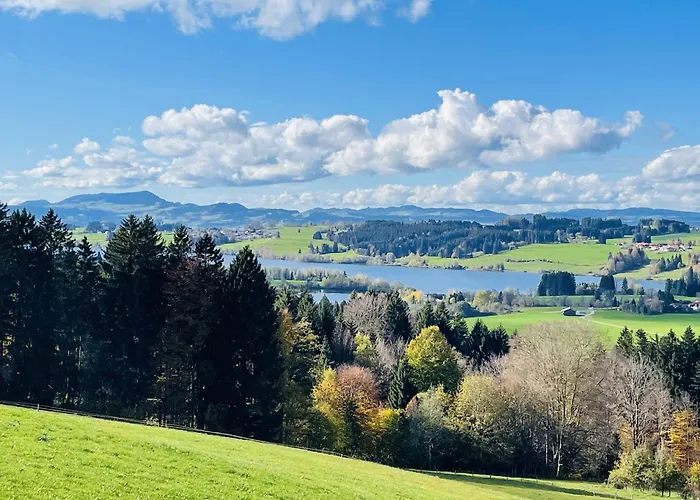 Landliebe Mit Seenaehe Und Innenpool 아파트