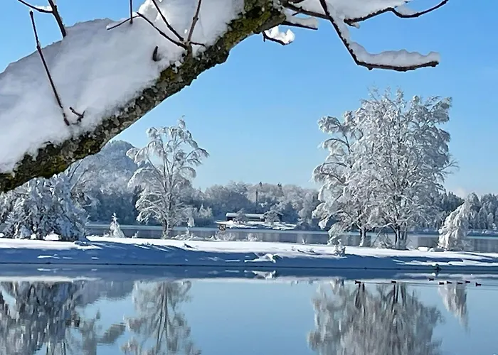 아파트 Landliebe Mit Seenaehe Und Innenpool Petersthal