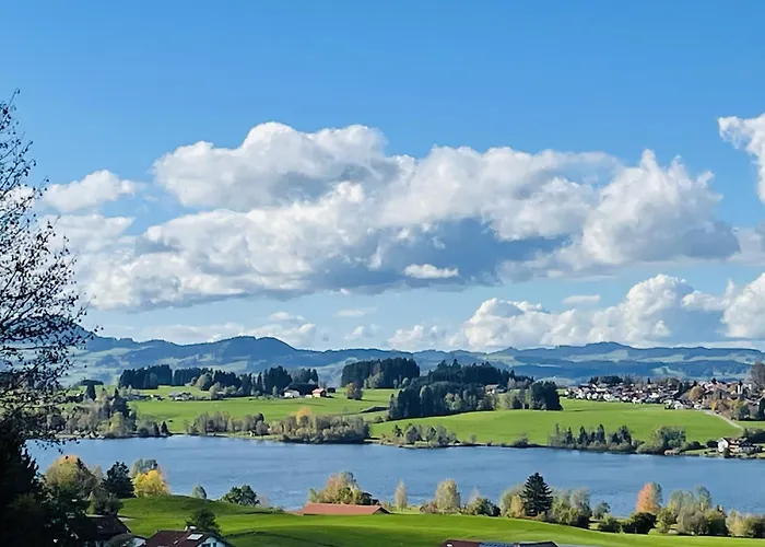 Landliebe Mit Seenaehe Und Innenpool 아파트 Petersthal